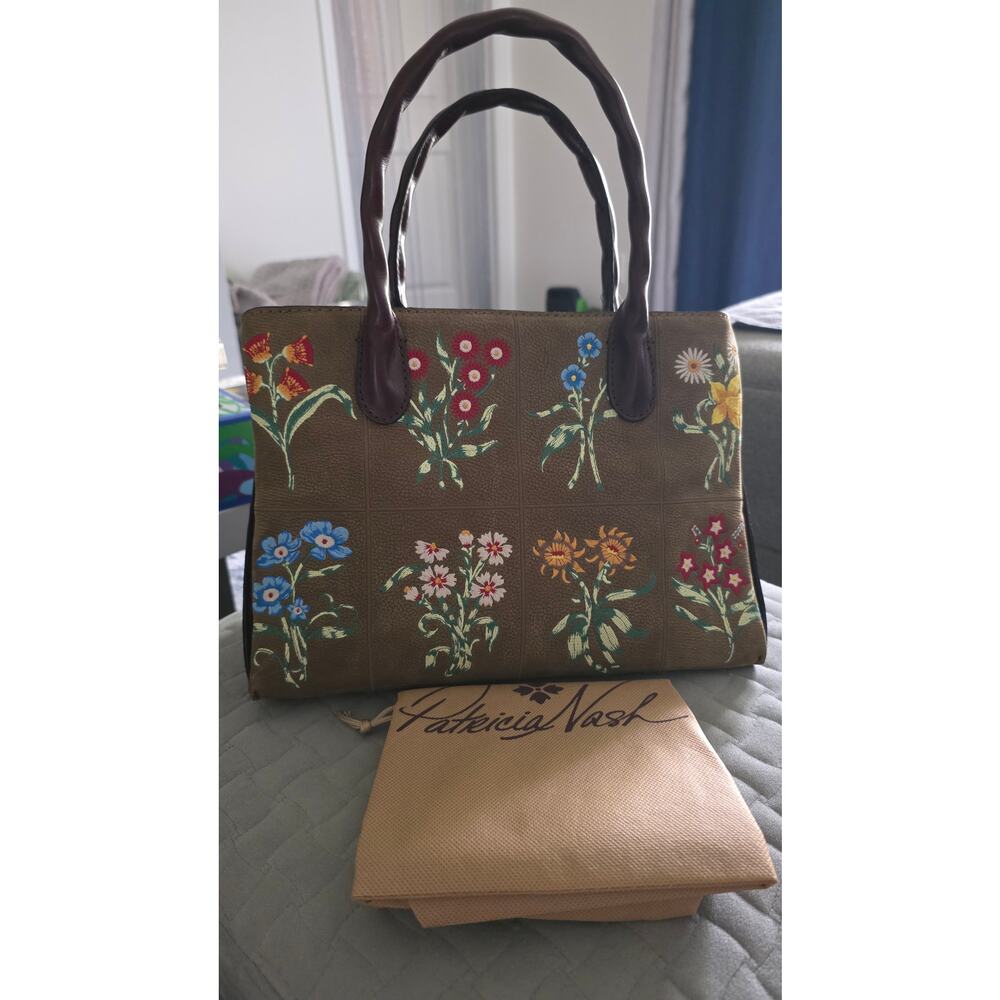 Patricia Nash Tuscan Fields Embroidered Floral Genovese Satchel – Khaki, NWT - Picture 6 of 15